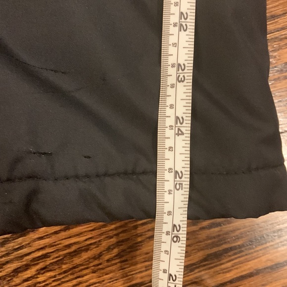 Boys snow jumpsuit. Tapered leg to minimize snow exposure - Picture 4 of 7